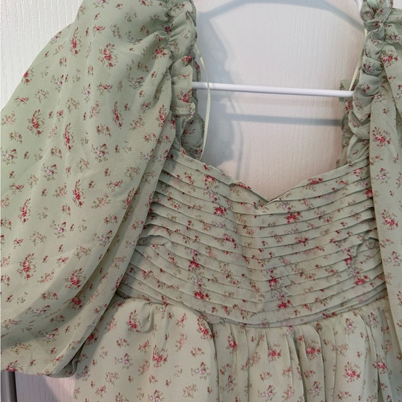 Sage Green Floral Maxi Dress -Bump Friendly - Picture 4 of 5